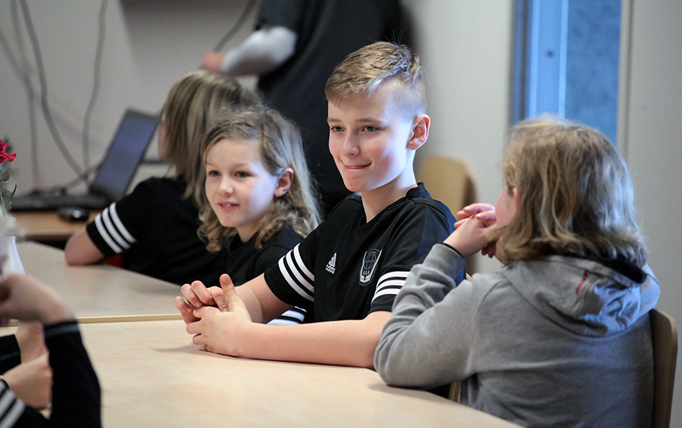 Ice hockey and Education